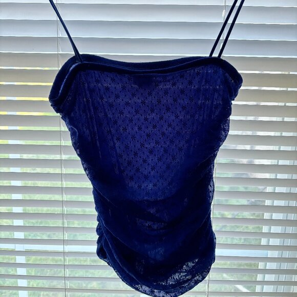 Blue Mesh Flower Print Top - Picture 3 of 5